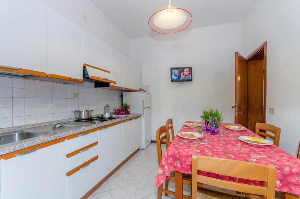 Condominio Brionetta Μπιμπιόνε Εξωτερικό φωτογραφία
