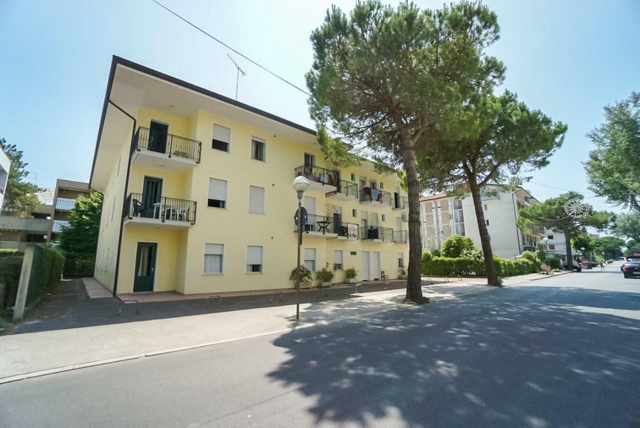 Condominio Brionetta Μπιμπιόνε Εξωτερικό φωτογραφία